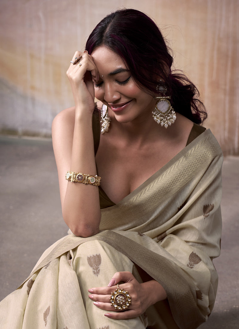 Beige & Brown Cotton Weaving Zari Border Casual Wear Saree