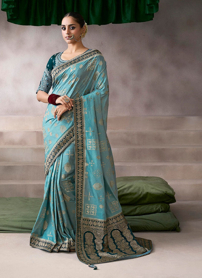 Crepe Designer Saree With Patterned Blouse
