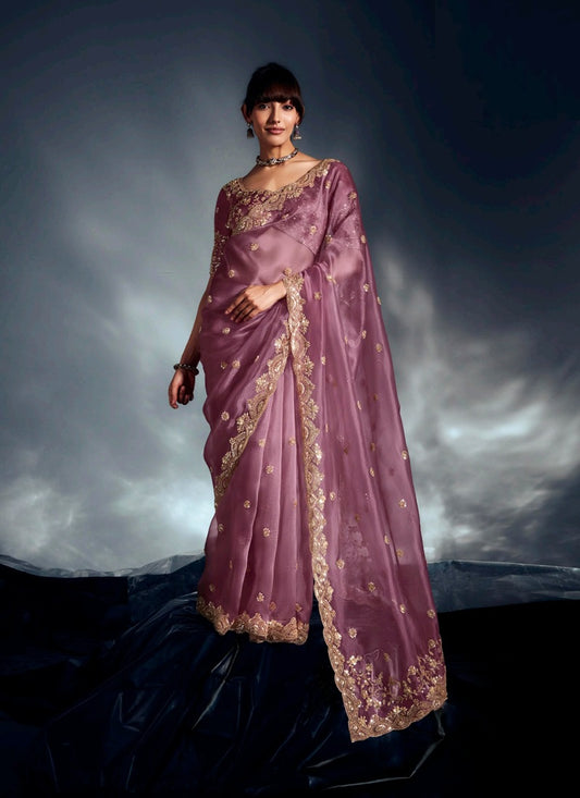 Onion Pink Tissue Glass With Heavy Designer Blouse Party Wear Saree