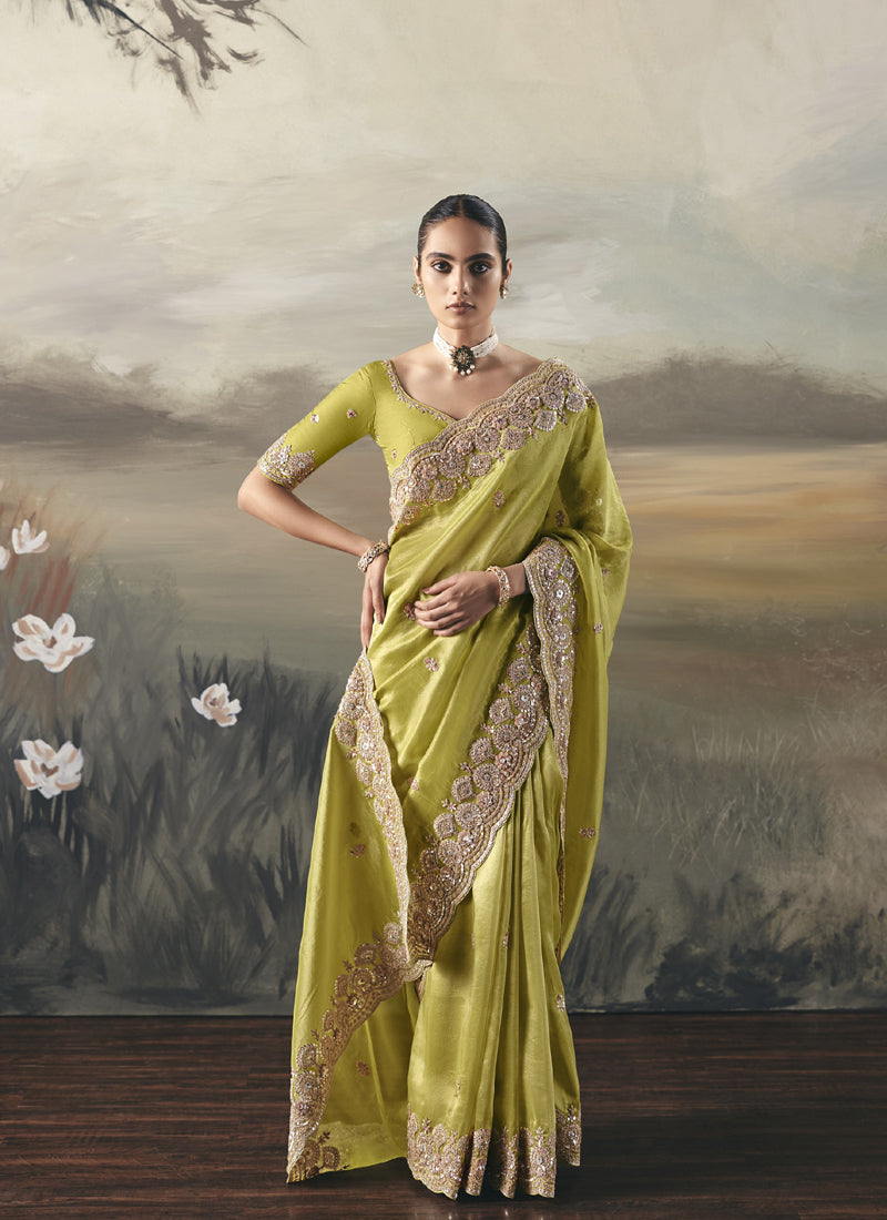Light Pear Designer Border With Designer Blouse Wedding Wear Saree
