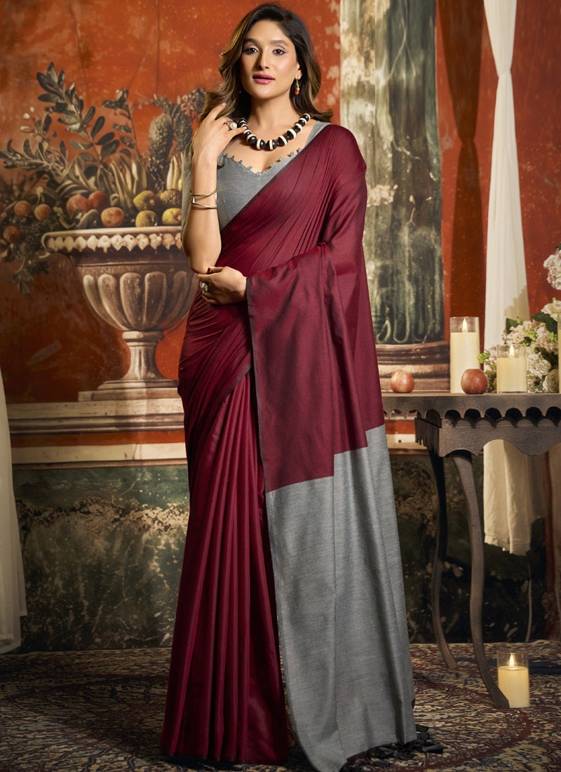 Mal Cotton Contrast Pallu & Fancy Tassels Casual Wear Saree