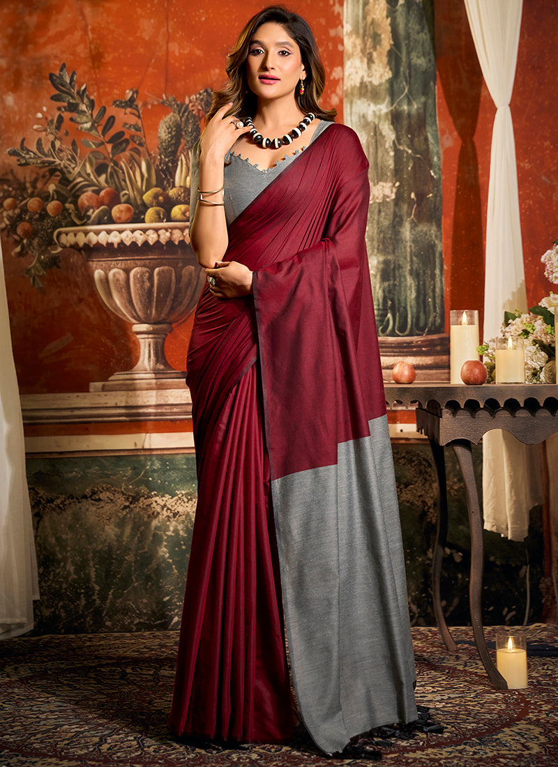 Mal Cotton Contrast Pallu Fancy Tassels Saree